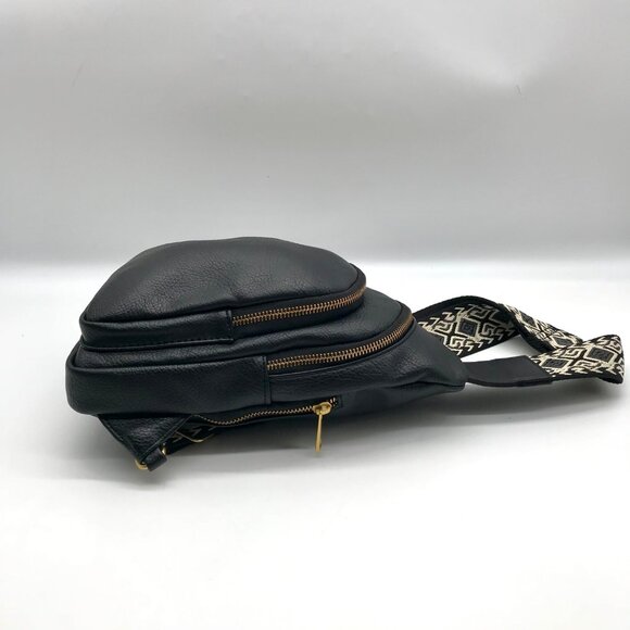 Style & Co Black Sling Pack With Webbed Strap - Picture 3 of 10